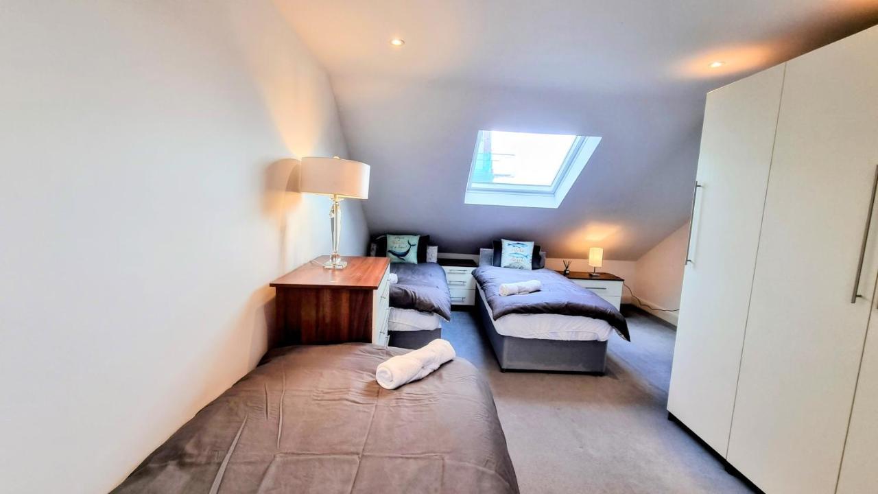 Surbiton Luxury Garden House 19 Villa Dış mekan fotoğraf