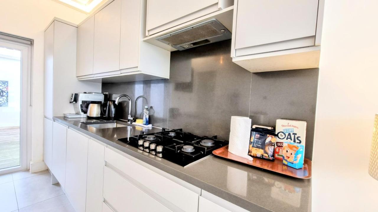 Surbiton Luxury Garden House 19 Villa Dış mekan fotoğraf